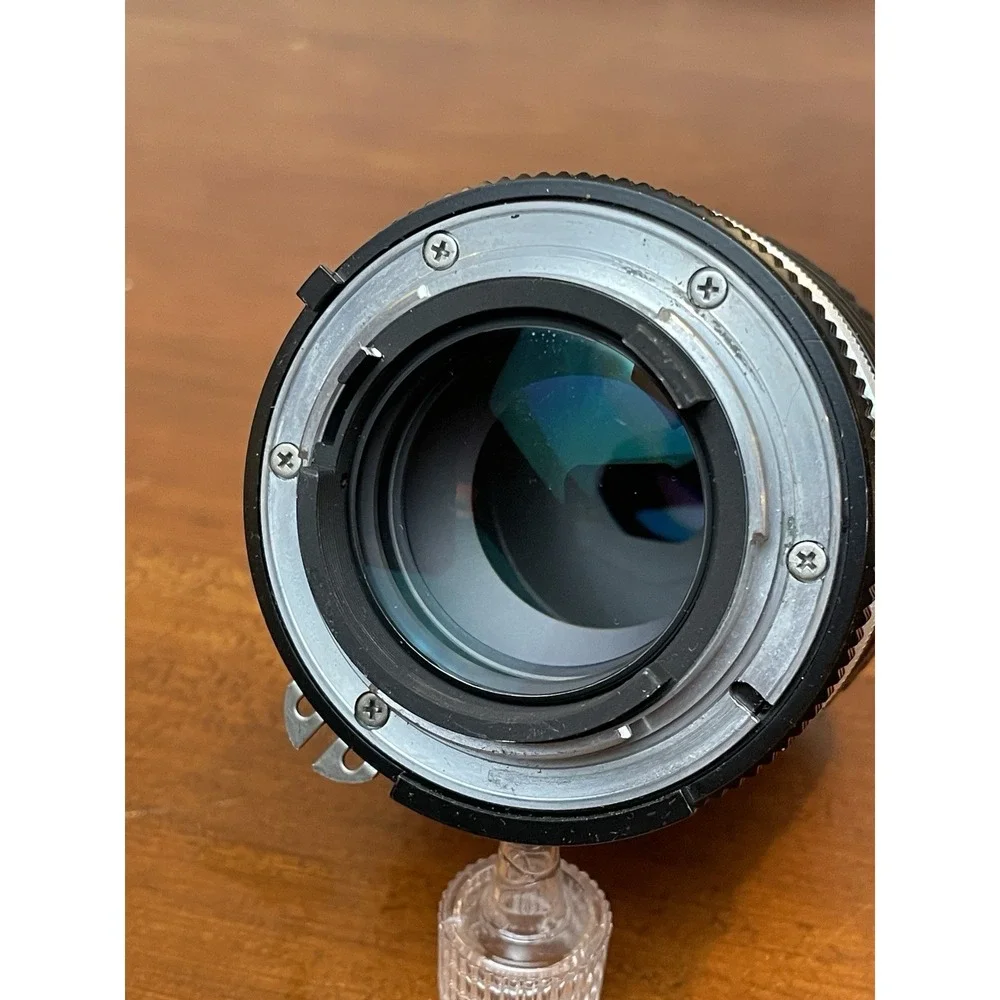 Nikkormat‎ FTN Camera + Nikon 105 mm 1:2.5 Lens